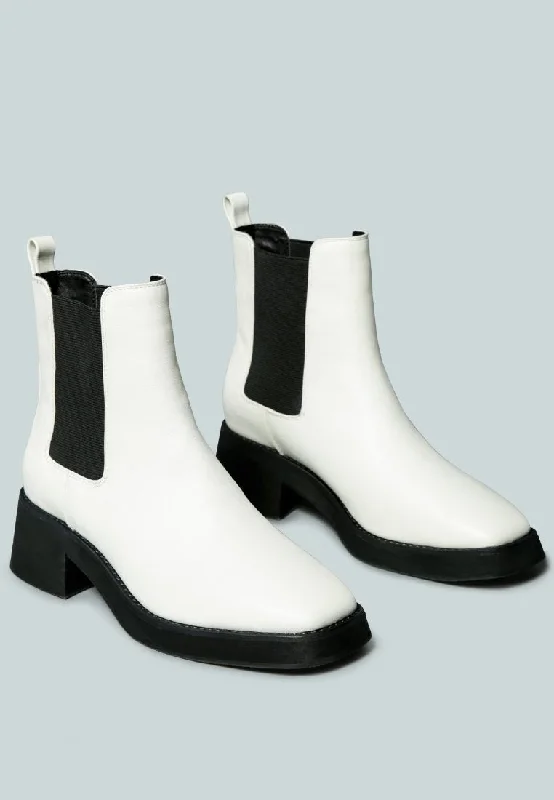 THERON Chelsea Upfront White Boot