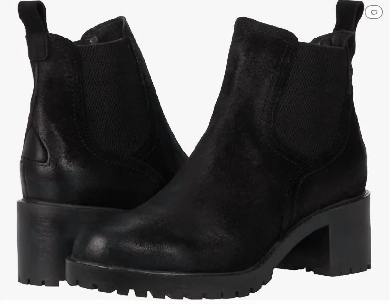 Women Trento Waterproof Chelsea Boot In Black