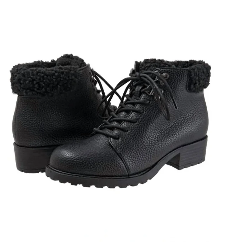 Women's Becky 2.0 Boot - Ww Width In Black Tumbled